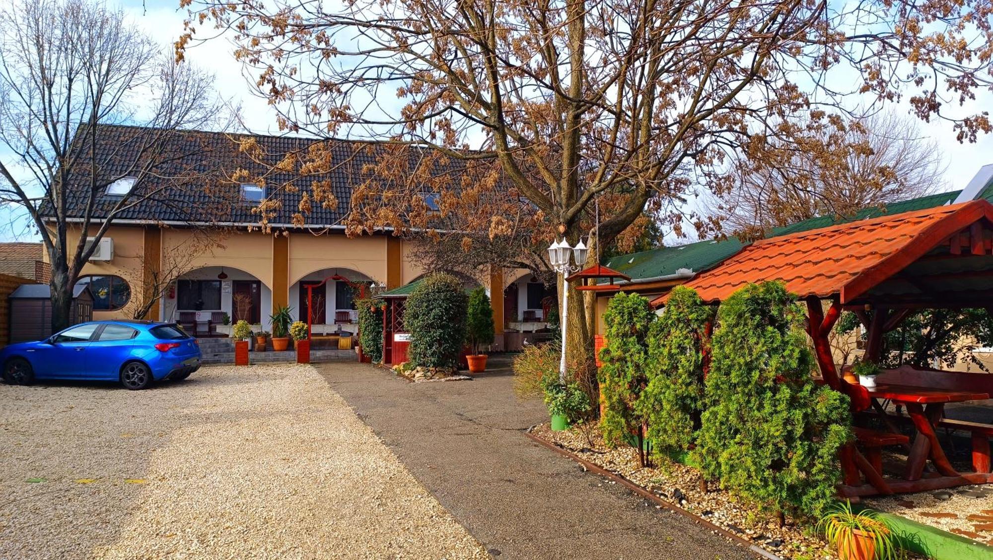 Hotel Oswaldo Budapest Eksteriør bilde